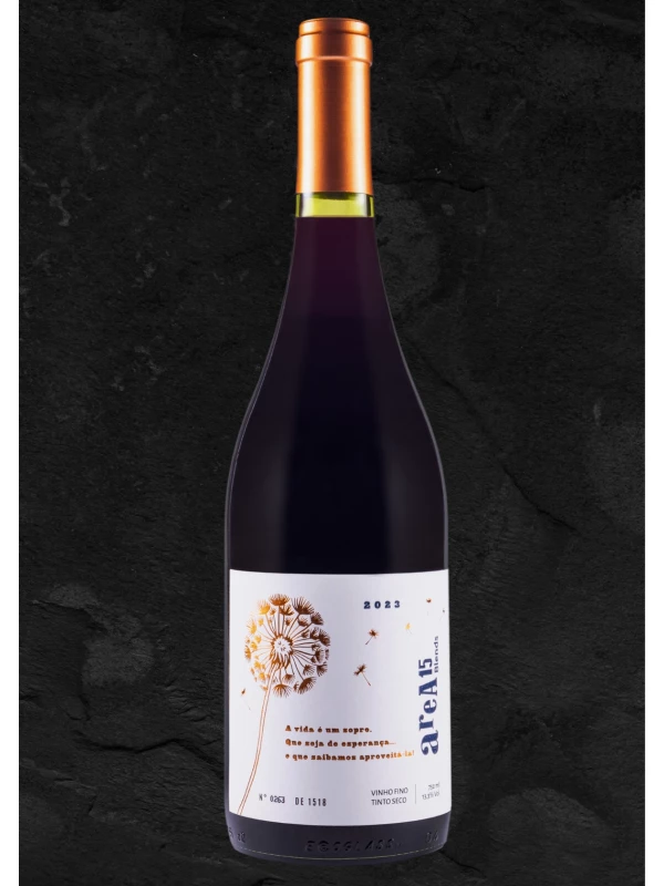 areA15 Blends PINOT NOIR/TOURIGA NACIONAL safra 2023 - 3⁰ coleção 
